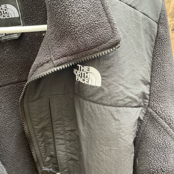 North face mens black Polartec jacket - Picture 2 of 4